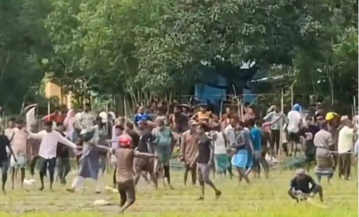 রাস্তা নিয়ে দফায় দফায় সংঘর্ষ, নিহত-২